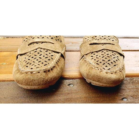 SOLD Cynthia Rowley Suede Hazel Slip-on Loafer - Picture 4 of 5